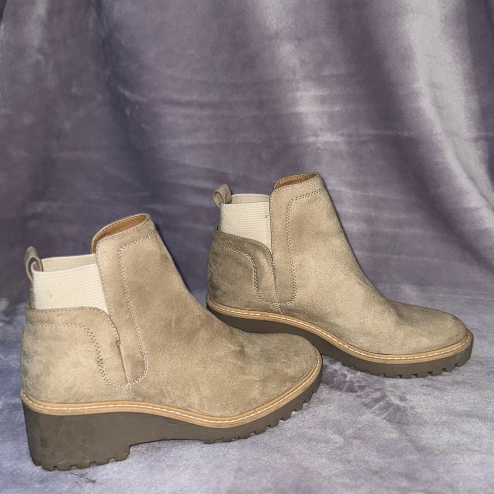 Dolce Vita Tan Ankle Booties with Suede Finish